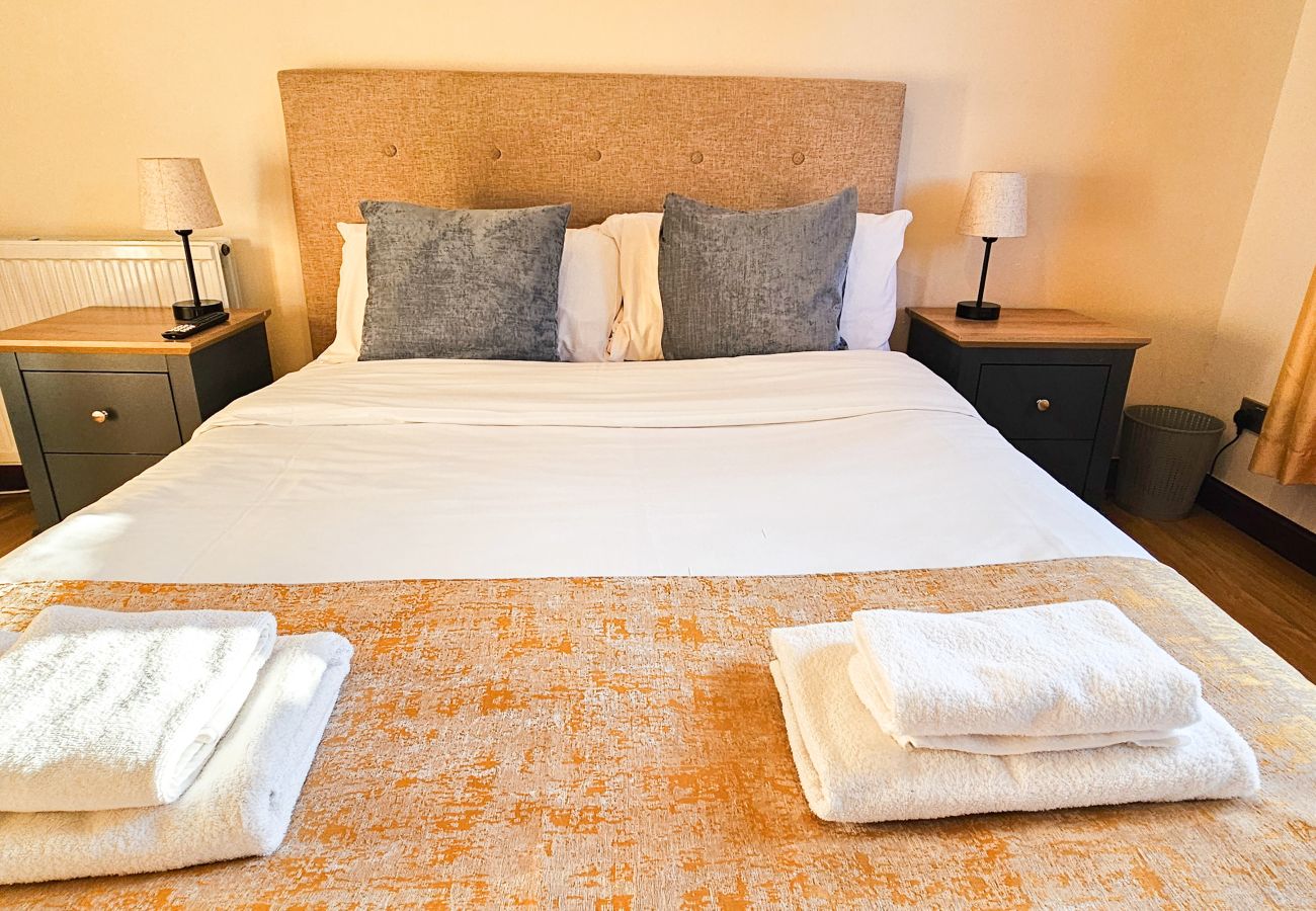 Rent by room in Edinburgh - Duddingston Guest House - Room 2