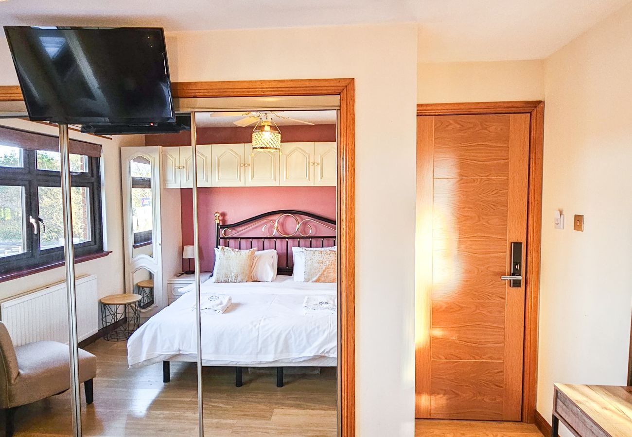 Rent by room in Edinburgh - Duddingston Guest House - Room 3