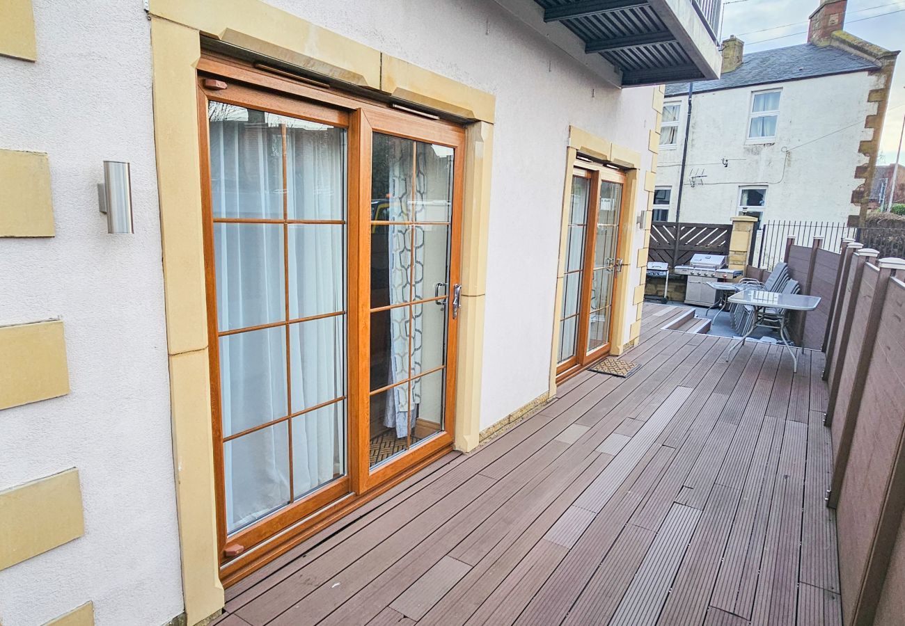 House in Tranent - St Martins 12 Bedroom House with Gym & Hot Tub - Tranent 