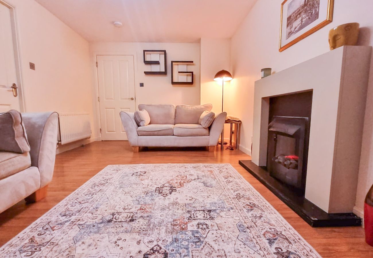 Apartment in Aberdeen - South College 2 Bedroom Apartment - Aberdeen - Free Parking