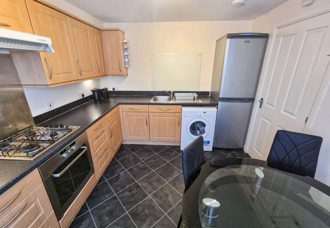 Apartment in Aberdeen - South College 2 Bedroom Apartment - Aberdeen - Free Parking