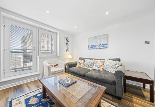  in Edinburgh - Slateford  2 Bedroom Apartment - Edinburgh 