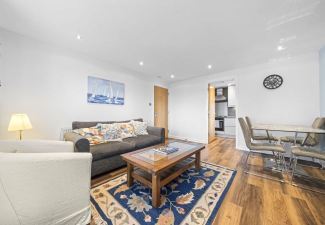 Apartment in Edinburgh - Slateford  2 Bedroom Apartment - Edinburgh  Apartment in Edinburgh - Slateford  2 Bedroom Apartment - Edinburgh