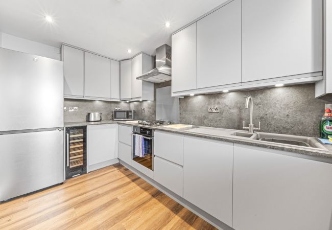 Apartment in Edinburgh - Slateford  2 Bedroom Apartment - Edinburgh  Apartment in Edinburgh - Slateford  2 Bedroom Apartment - Edinburgh