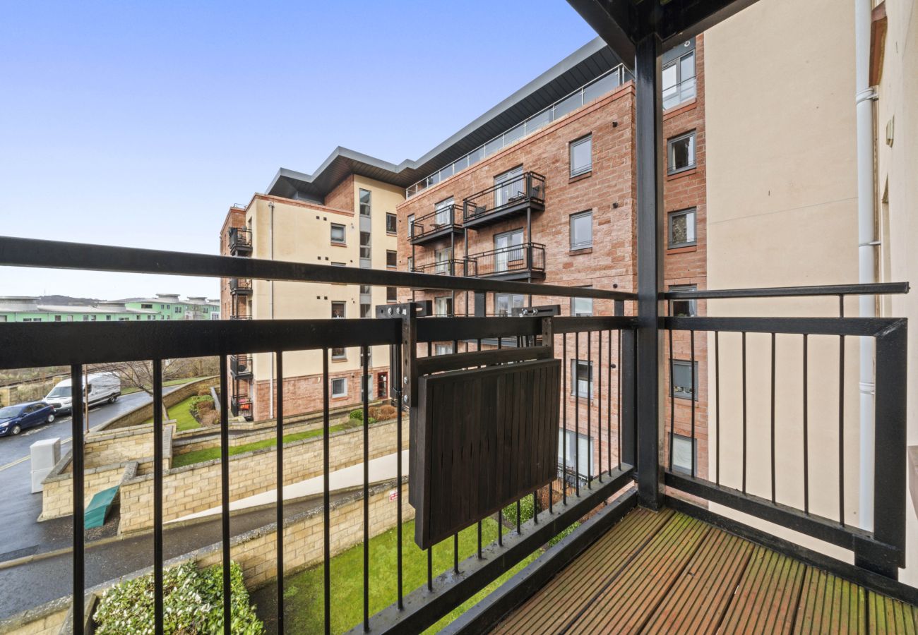 Apartment in Edinburgh - Slateford  2 Bedroom Apartment - Edinburgh 