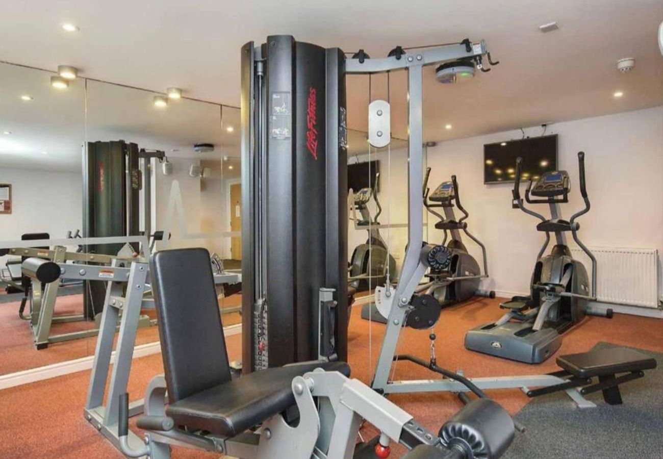 Apartment in Edinburgh - Slateford  2 Bedroom Apartment - Edinburgh 