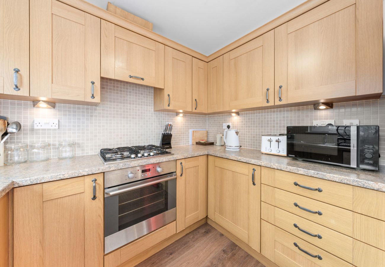 House in Inverness - Pinewood 3 Bedroom House in Inverness with Views