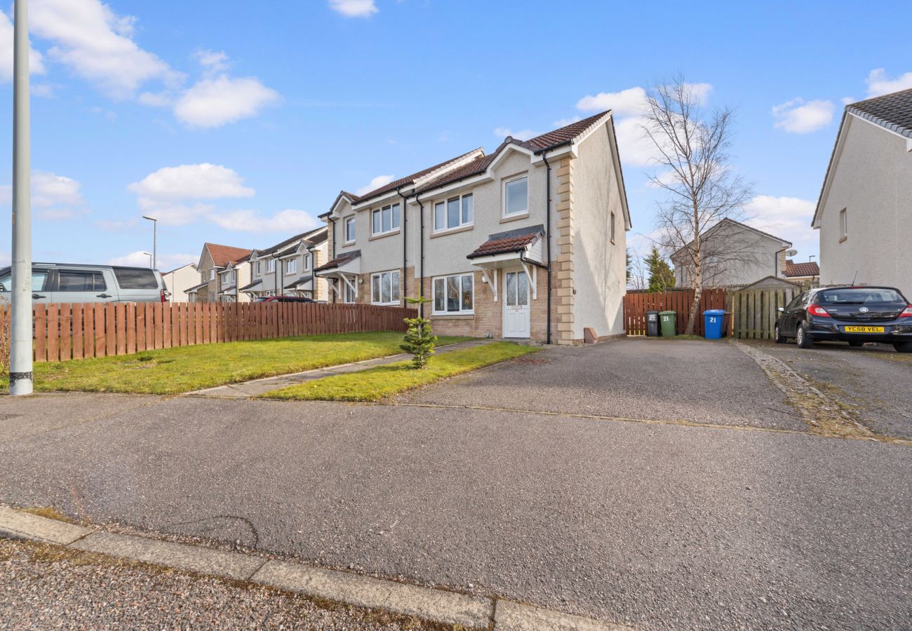 House in Inverness - Pinewood 3 Bedroom House in Inverness with Views