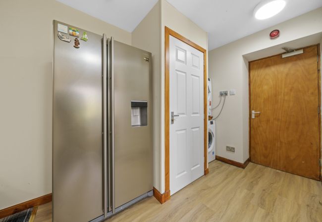 Rent by room in Inverness - mySTAYINN Cedar Villa Guest House - Room 1 Rent by room in Inverness - mySTAYINN Cedar Villa Guest House - Room 1