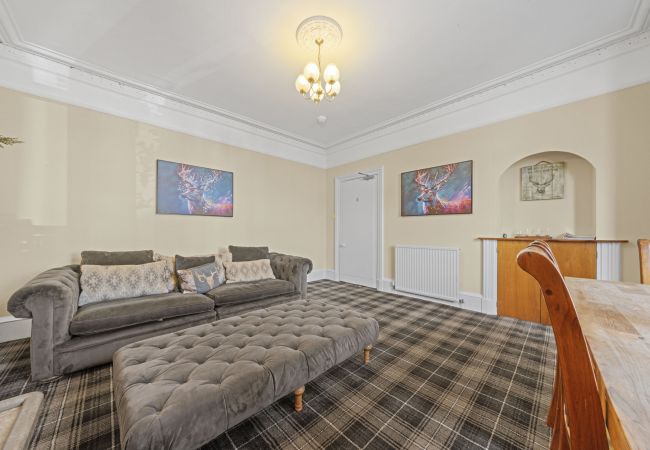Rent by room in Inverness - mySTAYINN Cedar Villa Guest House - Room 1 Rent by room in Inverness - mySTAYINN Cedar Villa Guest House - Room 1