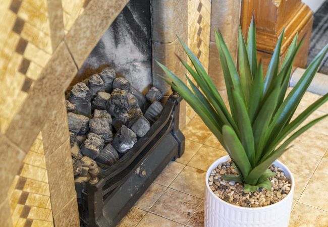 Rent by room in Inverness - mySTAYINN Cedar Villa Guest House - Room 4 Rent by room in Inverness - mySTAYINN Cedar Villa Guest House - Room 4