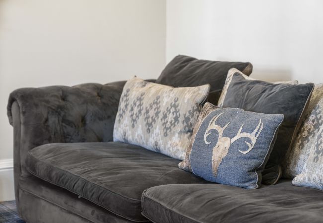 Rent by room in Inverness - mySTAYINN Cedar Villa Guest House - Room 7 Rent by room in Inverness - mySTAYINN Cedar Villa Guest House - Room 7