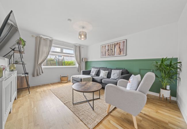 House in Inverness - Heather 3 Bedroom House - Inverness House in Inverness - Heather 3 Bedroom House - Inverness