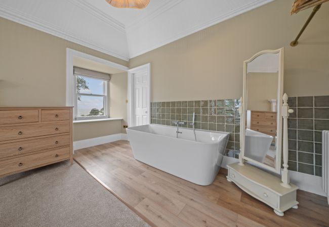 Rent by room in Onich -  Cuilcheanna House - Mull Room  Rent by room in Onich -  Cuilcheanna House - Mull Room