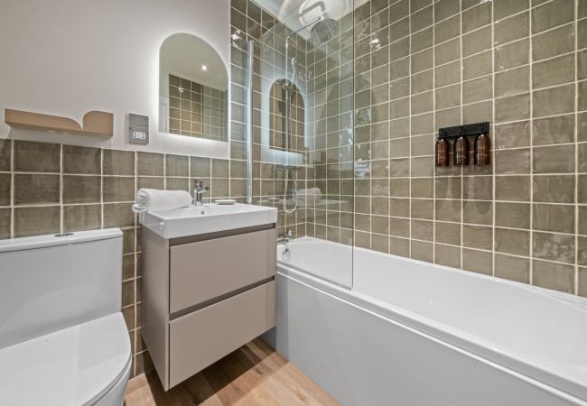 Rent by room in Onich - Cuilcheanna House - Skye Room  Rent by room in Onich - Cuilcheanna House - Skye Room