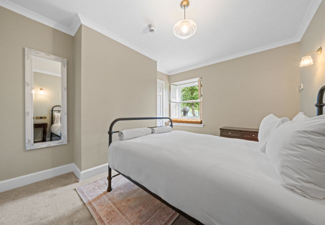 Rent by room in Onich - Cuilcheanna House - Lismore Room  Rent by room in Onich - Cuilcheanna House - Lismore Room