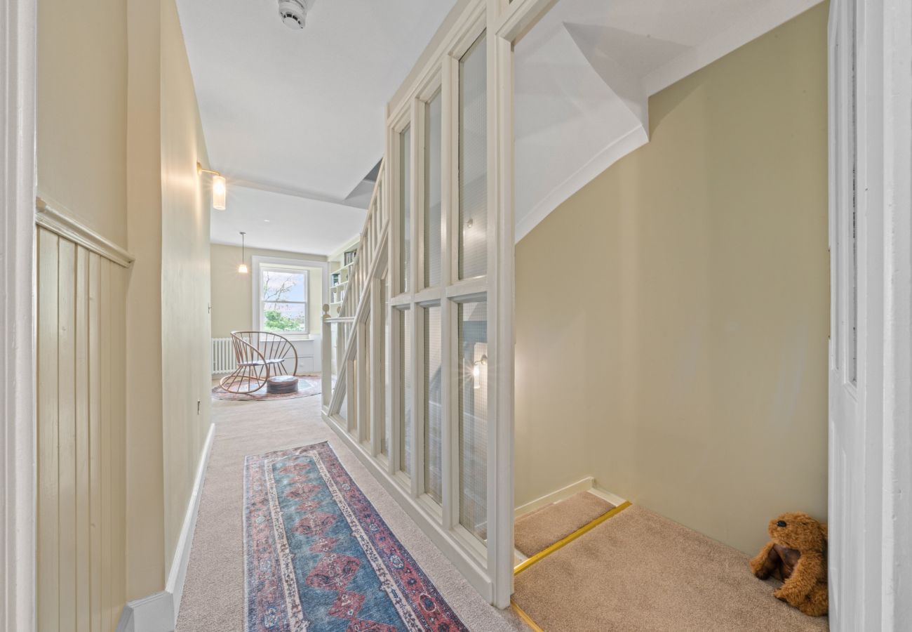 Rent by room in Onich - Cuilcheanna House - Lismore Room 