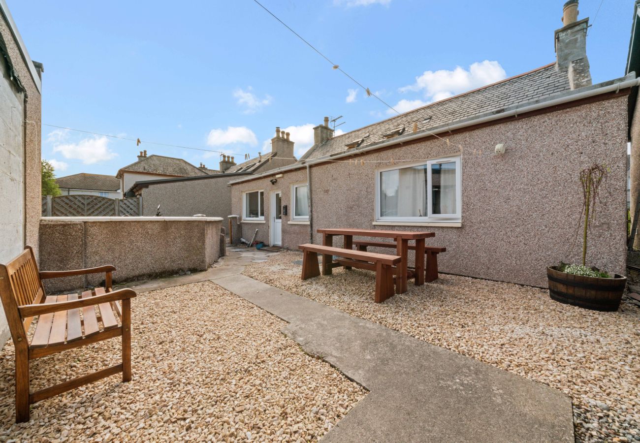 Cottage in Inverness - Cloudhowe 4 Bedroom Cottage -  Inverness