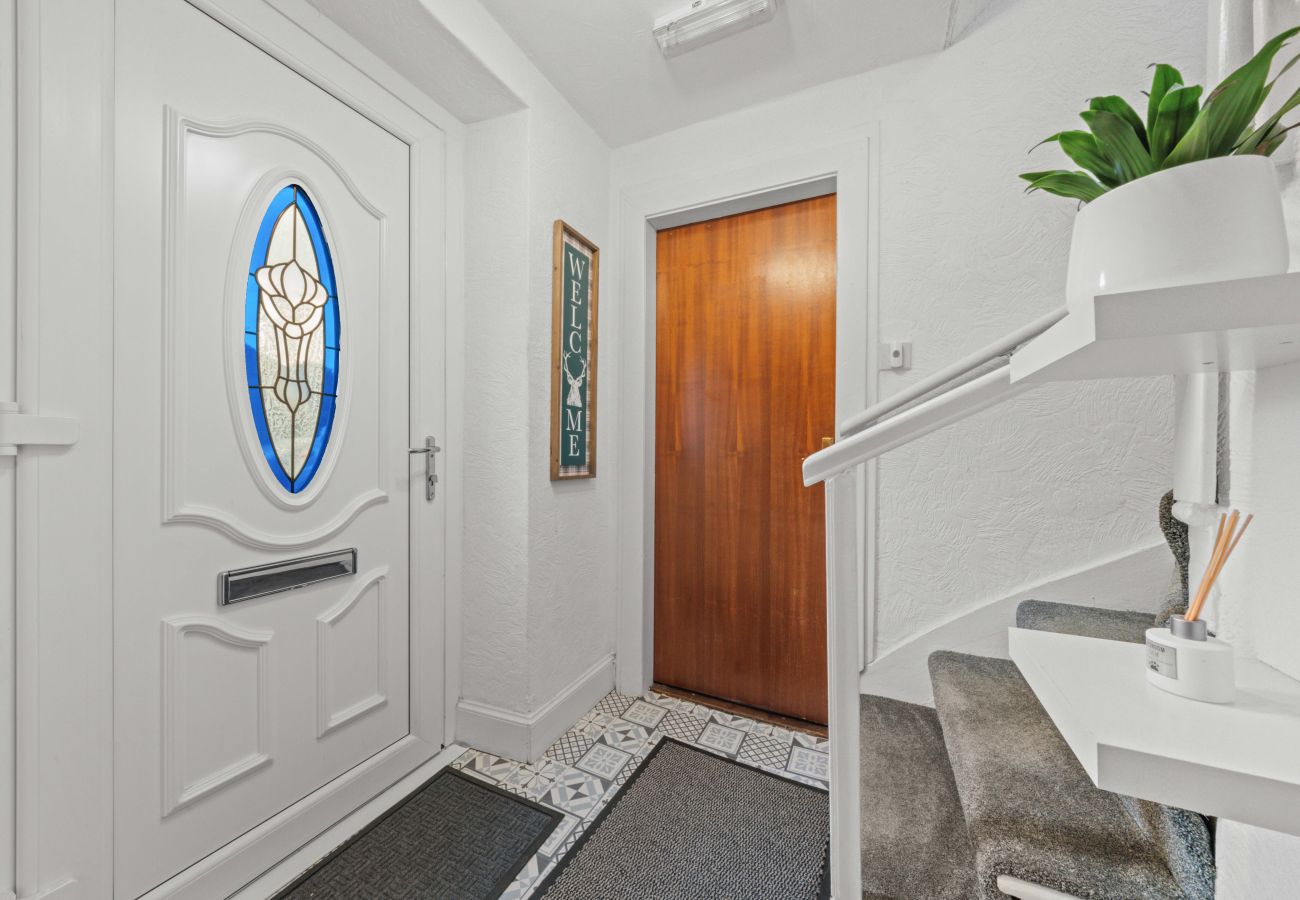 Cottage in Inverness - Cloudhowe 4 Bedroom Cottage -  Inverness