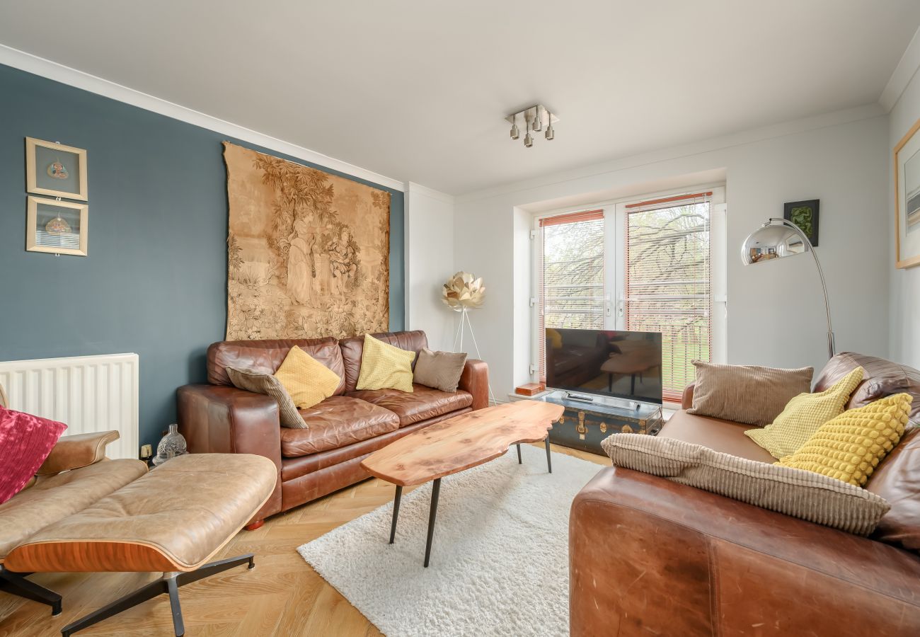Apartment in Edinburgh - Pilrig Heights 2 Bedroom Apartment - Edinburgh 