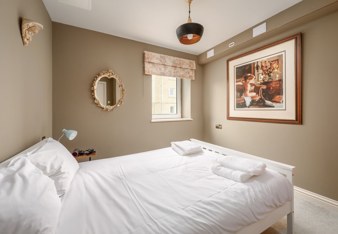 Apartment in Edinburgh - Pilrig Heights 2 Bedroom Apartment - Edinburgh 