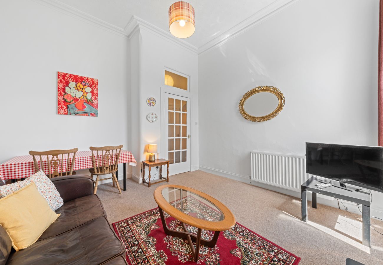 Apartment in Edinburgh -  Cosy 1 Bedroom Apartment next to Fountain Park - Edinburgh 