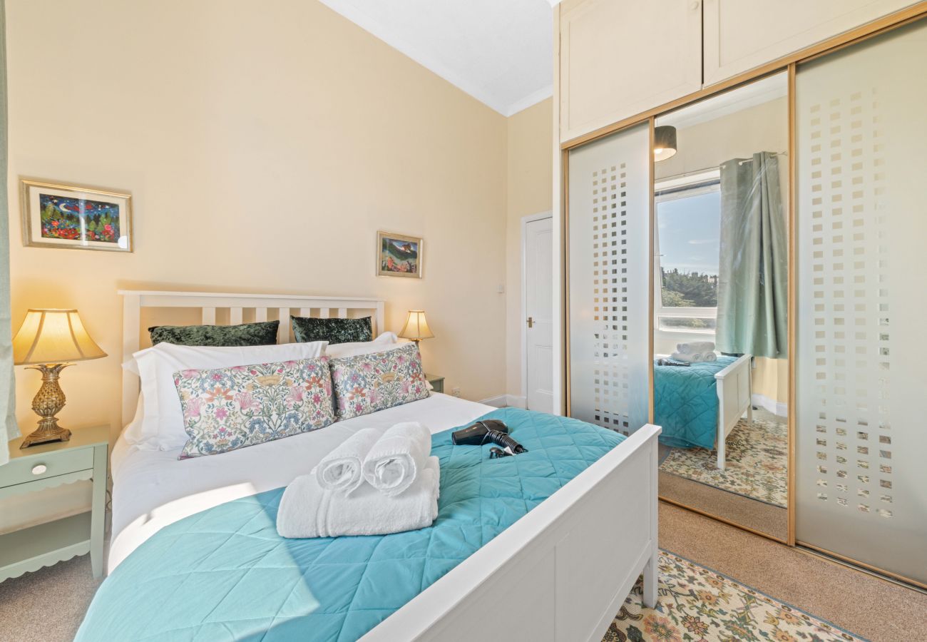 Apartment in Edinburgh -  Cosy 1 Bedroom Apartment next to Fountain Park - Edinburgh 