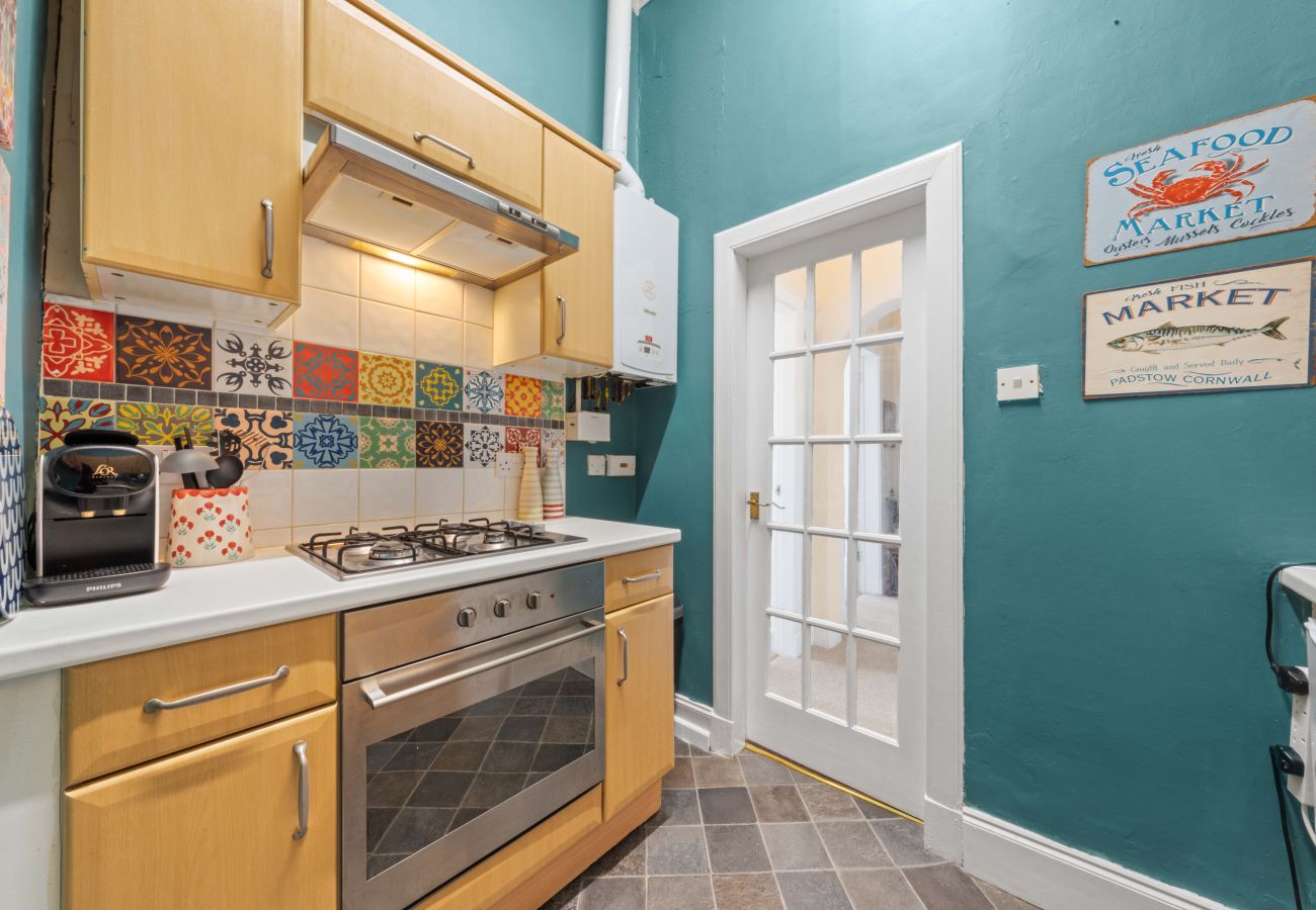 Apartment in Edinburgh -  Cosy 1 Bedroom Apartment next to Fountain Park - Edinburgh 