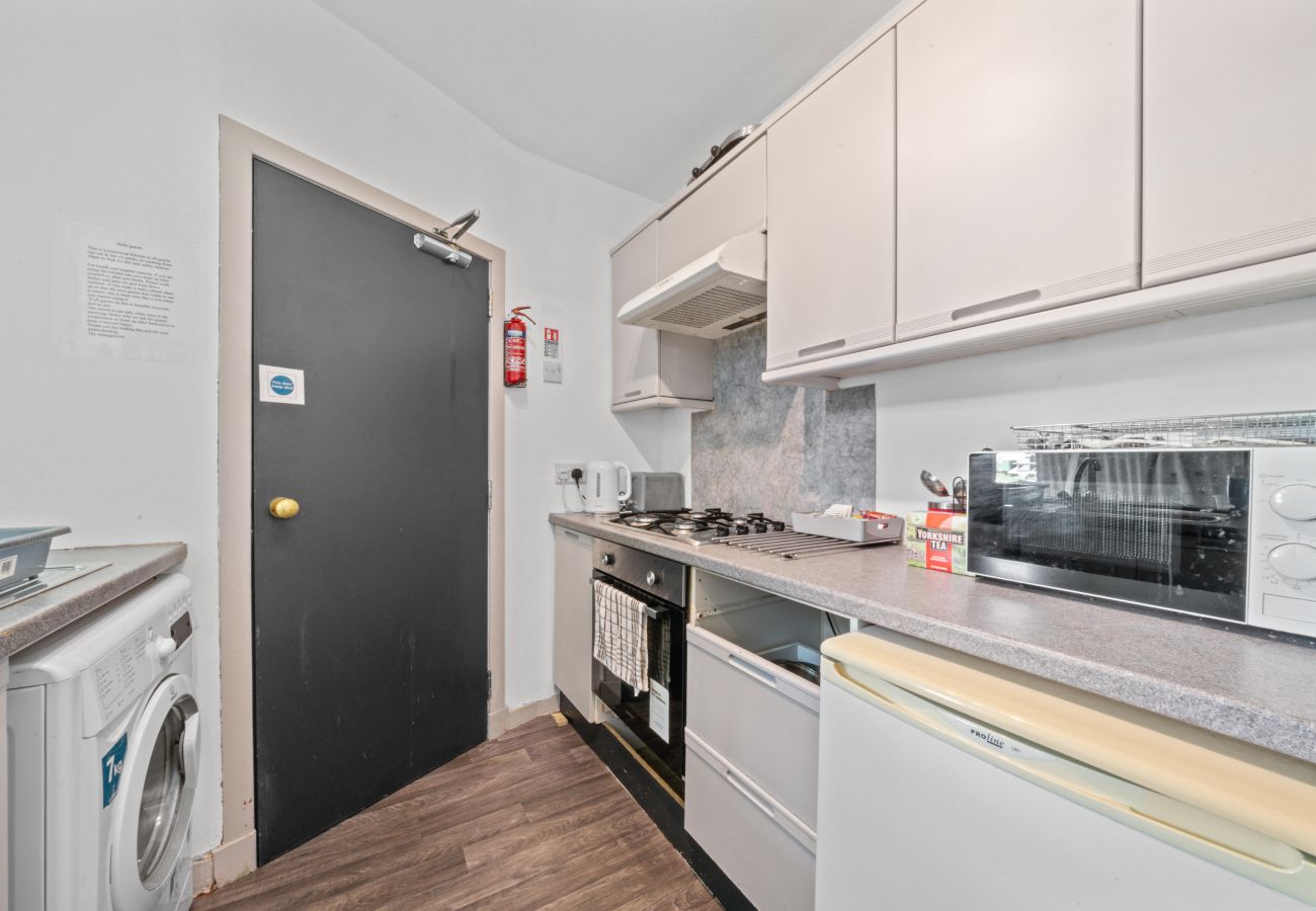 Apartment in Inverness - Central Inverness Hideaway - 2 Bedroom Flat