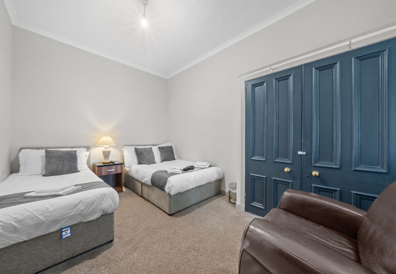 Apartment in Inverness - Central Inverness Hideaway - 2 Bedroom Flat