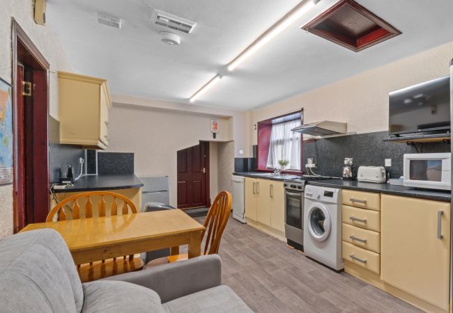 Rent by room in Inverness - Struy Guest House - Room 5  - Inverness  Rent by room in Inverness - Struy Guest House - Room 5  - Inverness