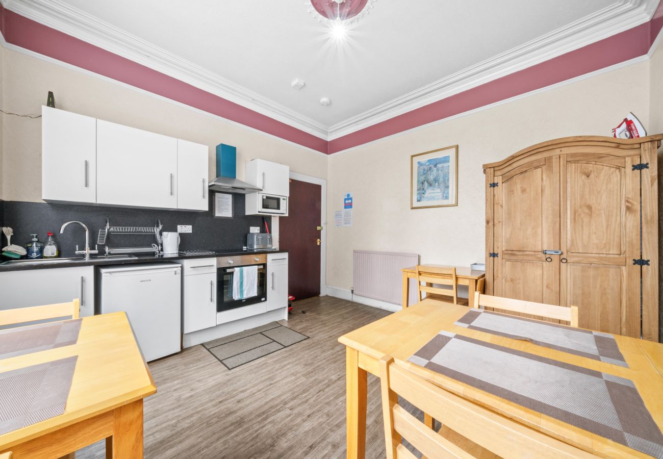 Rent by room in Inverness - Struy Guest House - Room 5  - Inverness 