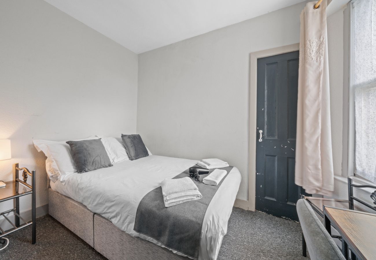 House in Inverness - Haugh 4 Bedroom House - Inverness