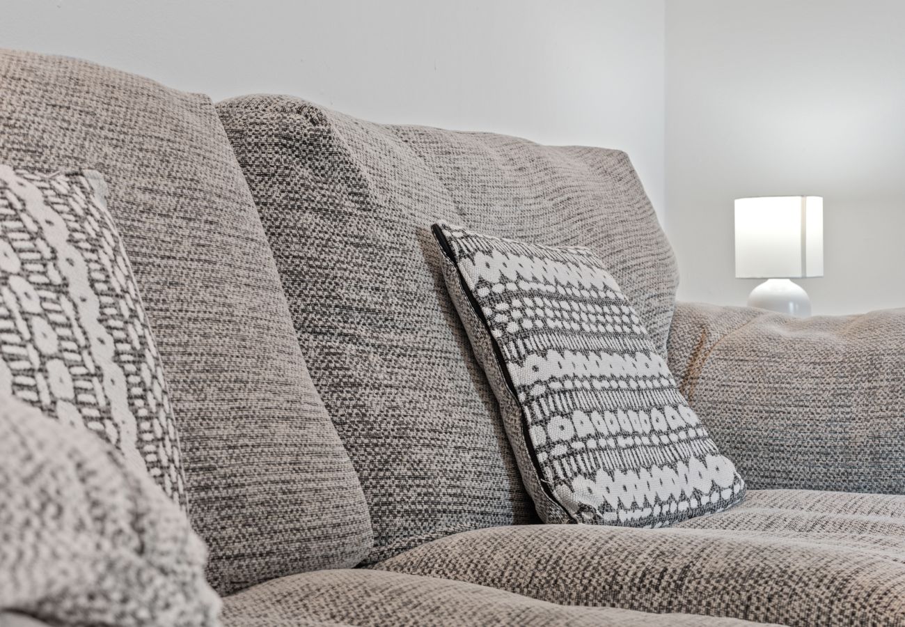 Apartment in Alloa - Ludgate 2 Bedroom Apartment - Alloa   