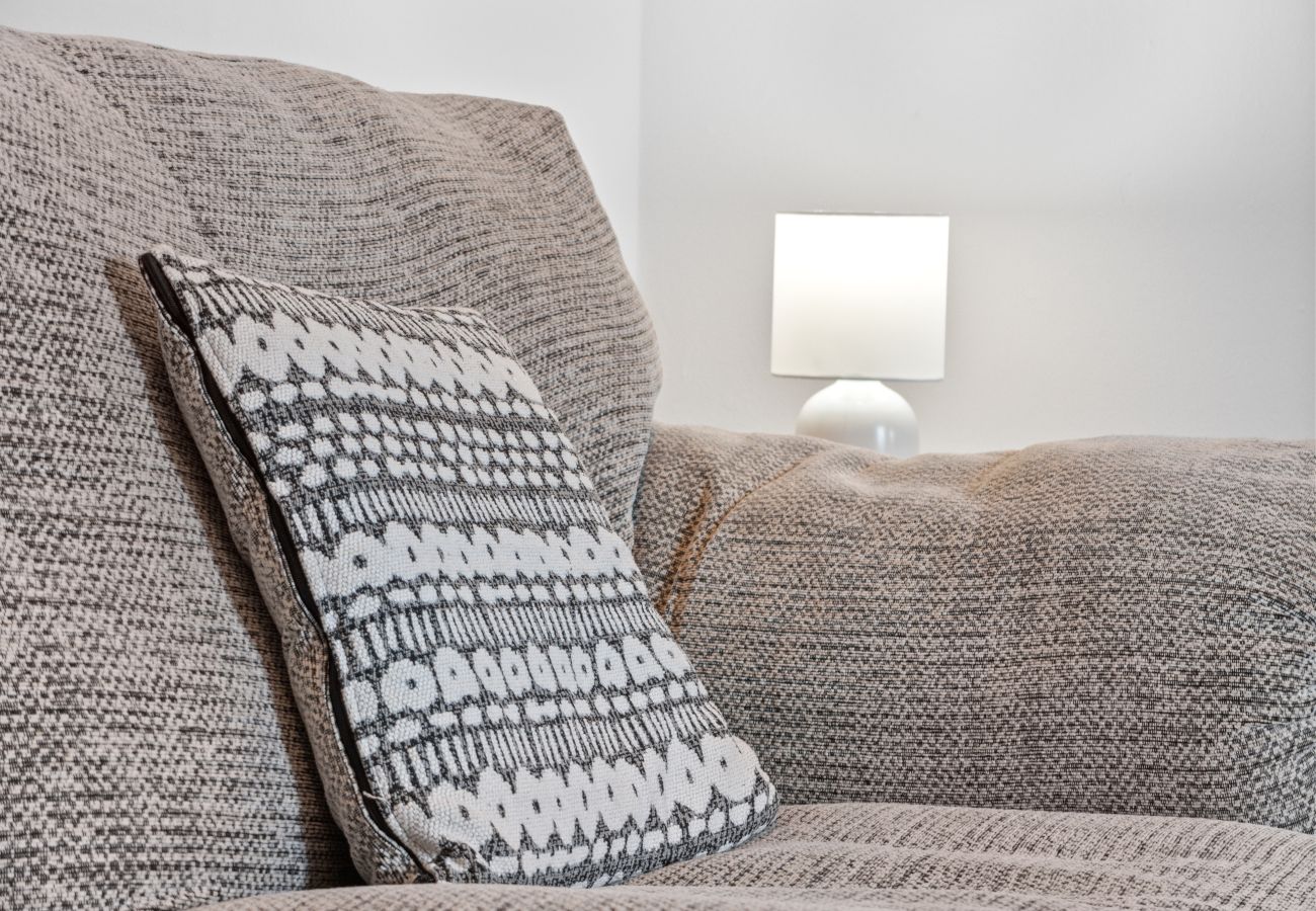 Apartment in Alloa - Ludgate 2 Bedroom Apartment - Alloa   