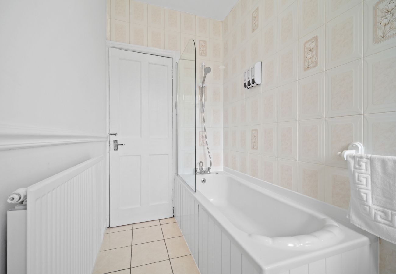 Apartment in Bathgate - Whiteside 3 Bedroom Apartment - Bathgate