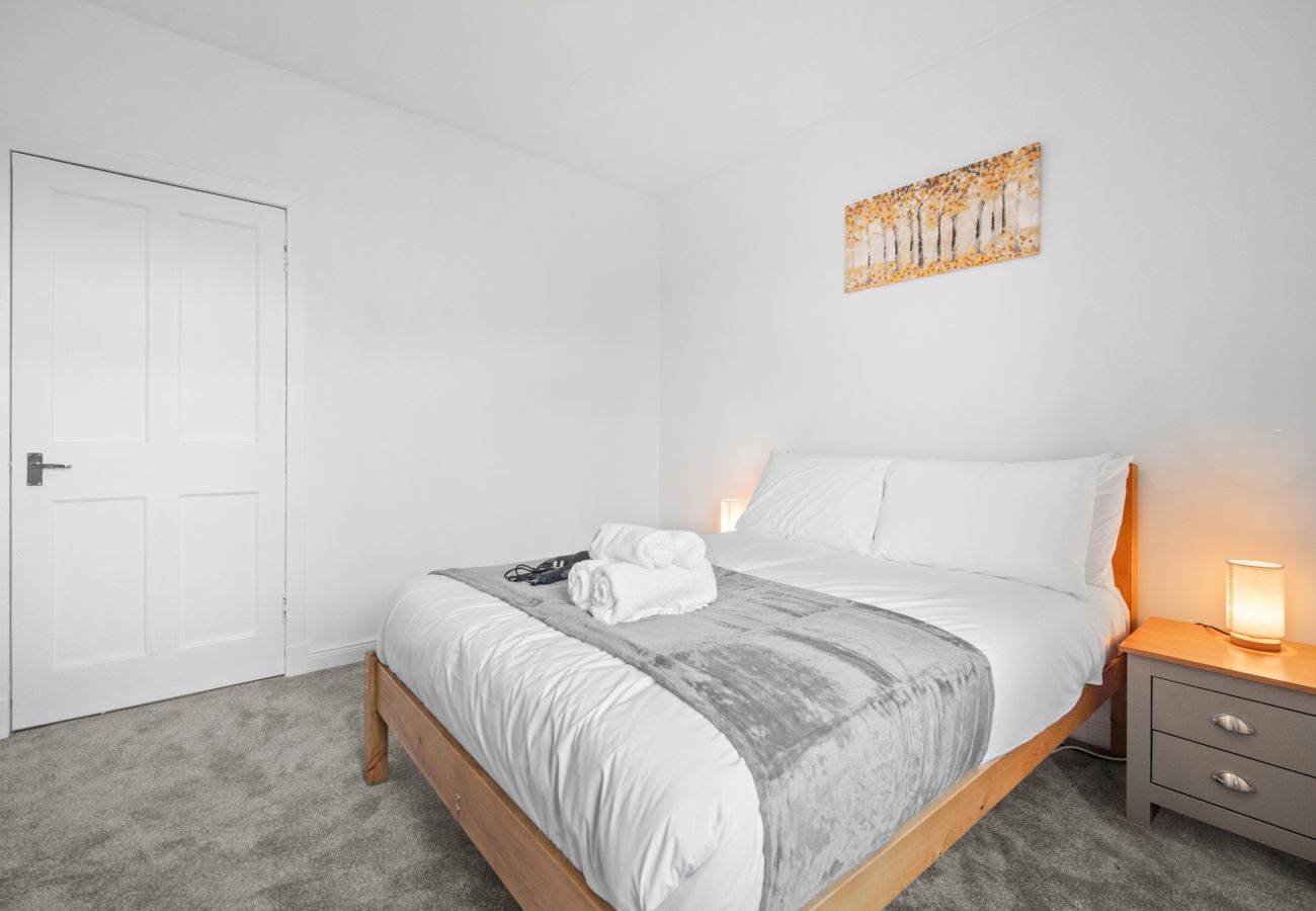 Apartment in Bathgate - Whiteside 3 Bedroom Apartment - Bathgate