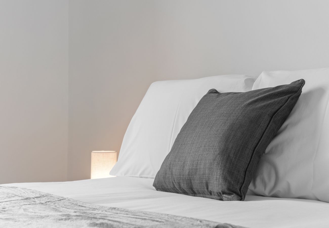 Apartment in Bathgate - Whiteside 3 Bedroom Apartment - Bathgate