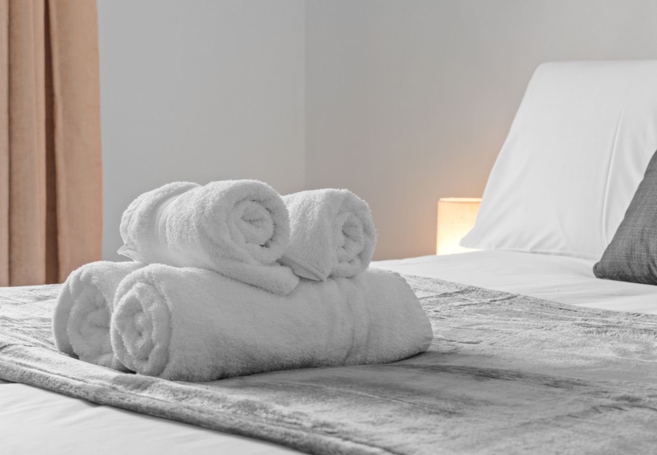 Apartment in Bathgate - Whiteside 3 Bedroom Apartment - Bathgate