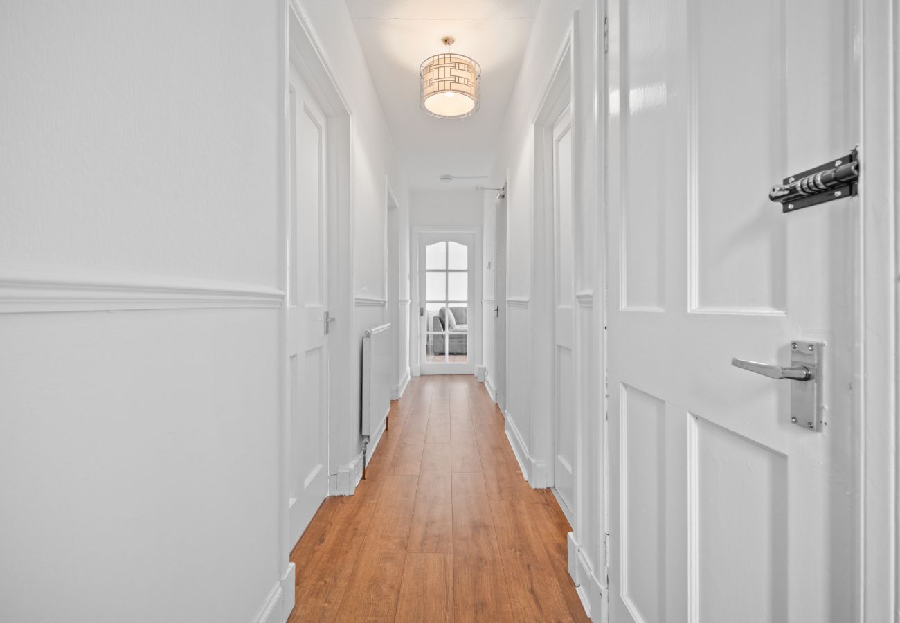 Apartment in Bathgate - Whiteside 3 Bedroom Apartment - Bathgate