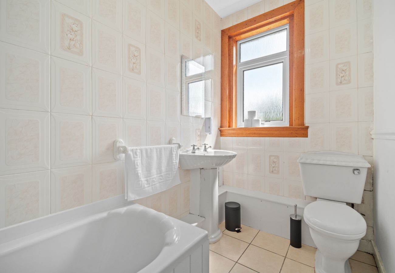 Apartment in Bathgate - Whiteside 3 Bedroom Apartment - Bathgate