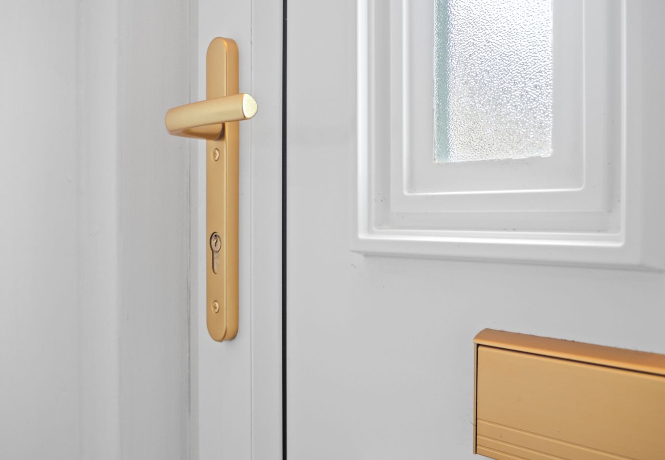 Apartment in Harthill - Mollison 2 Bedroom Apartment - Harthill	