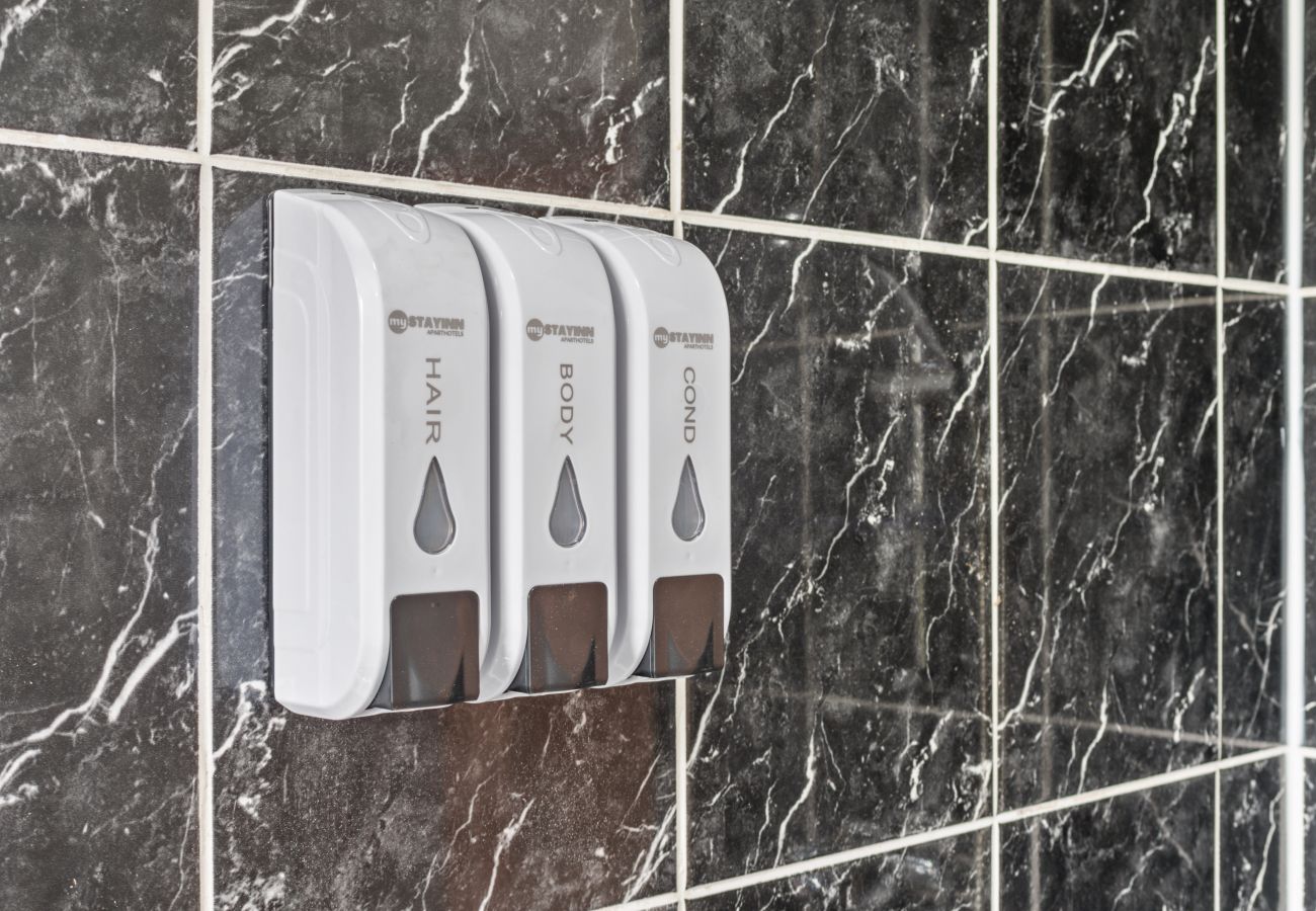 Apartment in Harthill - Mollison 2 Bedroom Apartment - Harthill	