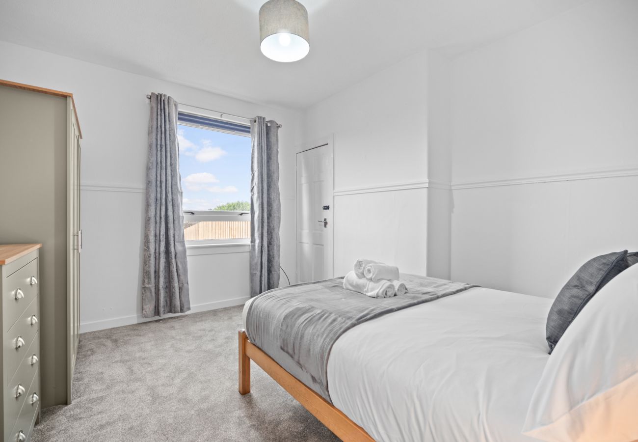 Apartment in Whitburn - Glebe 2 Bedroom Apartment - Whitburn     