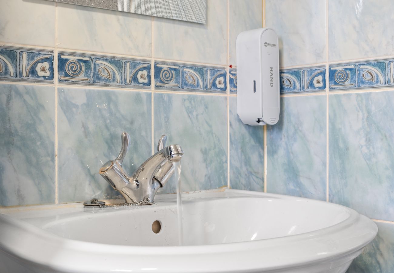 Apartment in Whitburn - Glebe 2 Bedroom Apartment - Whitburn     
