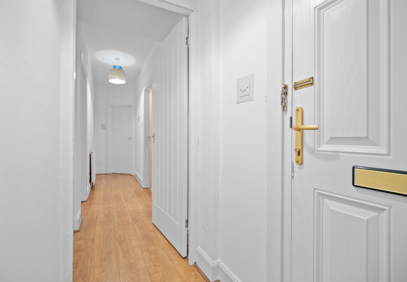 Apartment in Whitburn - Glebe 2 Bedroom Apartment - Whitburn     