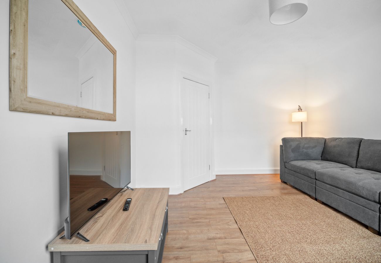Apartment in Whitburn - Glebe 2 Bedroom Apartment - Whitburn     