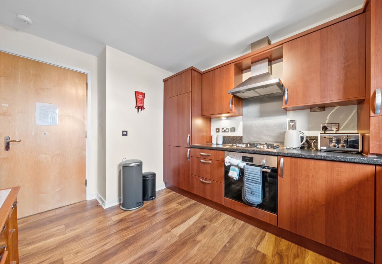 Apartment in Edinburgh - Hawkhill 1 Bedroom Apartment - Edinburgh