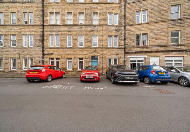 Apartment in Edinburgh - Milton 1 Bedroom Apartment with Sofa bed - Edinburgh