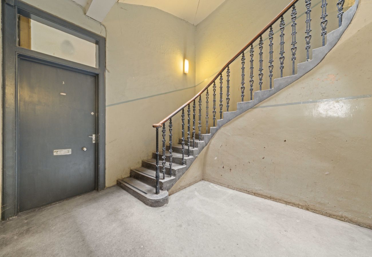 Apartment in Edinburgh - Milton 1 Bedroom Apartment with Sofa bed - Edinburgh